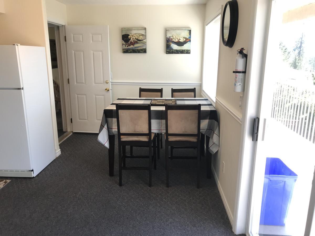 Acker Vacation Rentals Kelowna Exterior photo